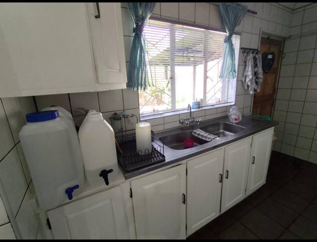 4 BEDROOM HOUSE FOR SALE IN TILEBA